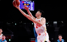 18分钟砍12+3！抢篮板拼到后脑勺着地，他才是中国男篮的锋线正解